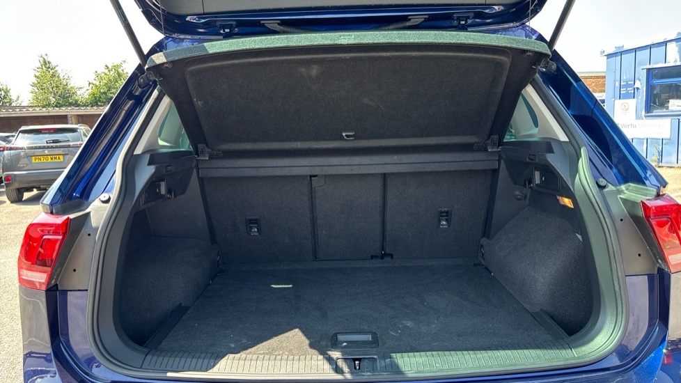 Volkswagen Tiguan Se Nav GF68AAV Blue #4