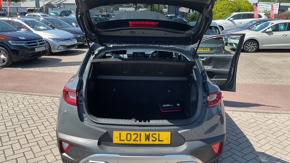 Kia Stonic Gt-line LO21WSL Grey #4