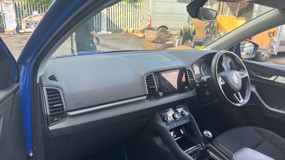 Skoda Karoq Se Technology BN20SXA Blue #2