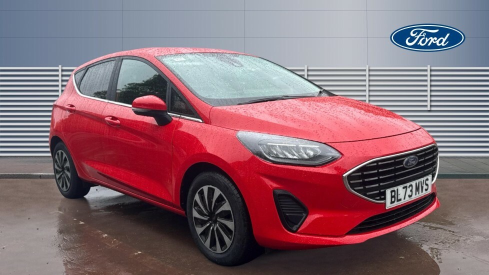Ford Fiesta Titanium Red