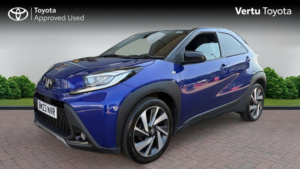 Toyota Aygo X Exclusive Blue #3