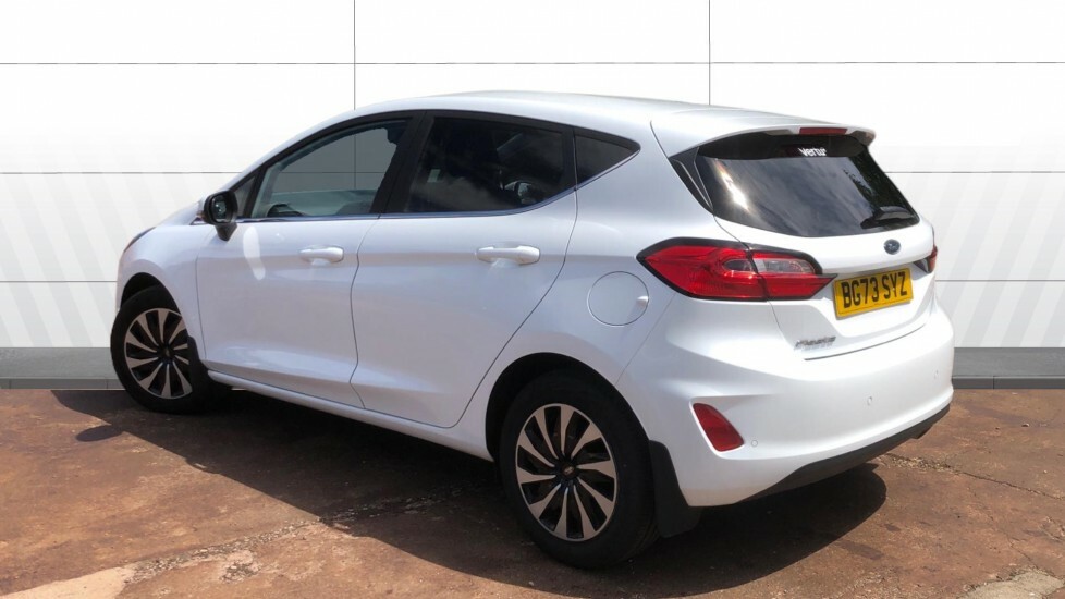 Ford Fiesta Titanium White #2