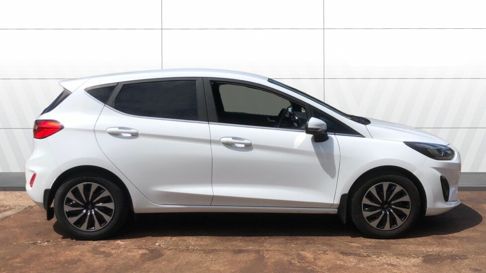 Ford Fiesta Titanium White #5