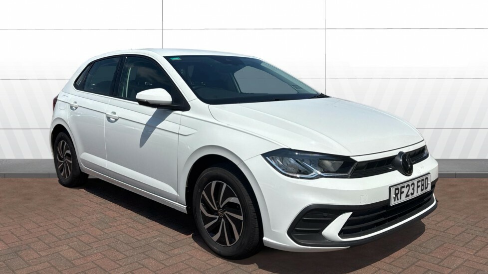 Volkswagen Polo Life White