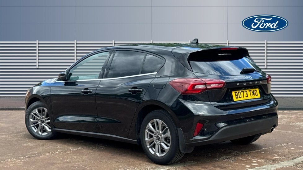 Ford Focus Titanium Black #2