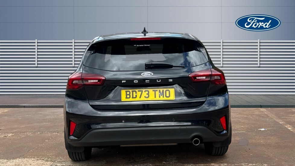 Ford Focus Titanium Black #6