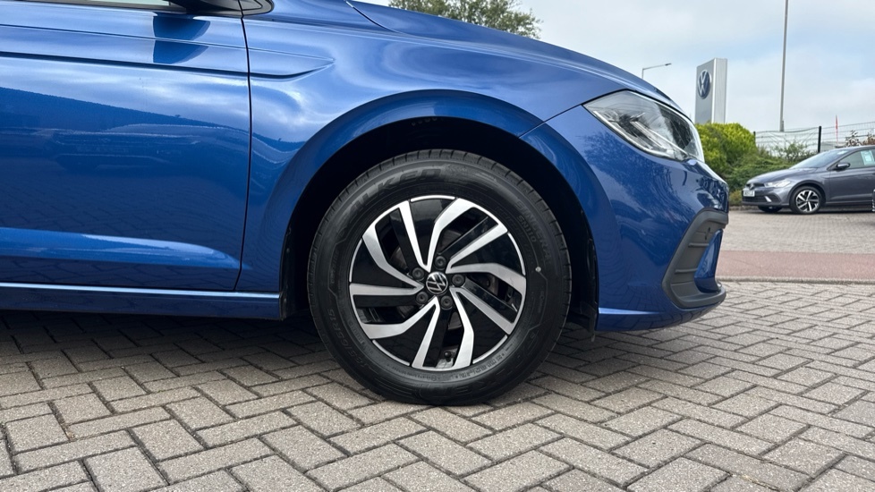 Volkswagen Polo Life YF73RZT Blue #5
