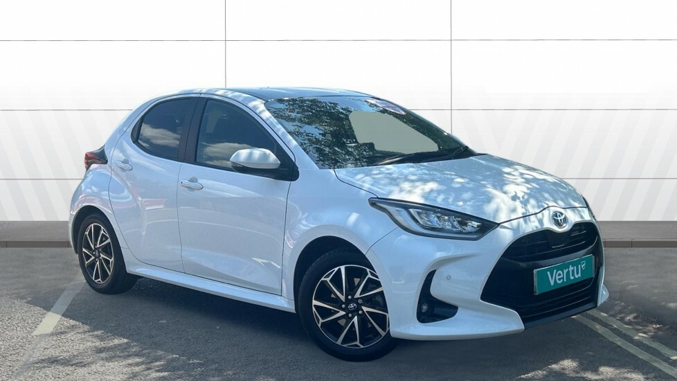Toyota Yaris Design White