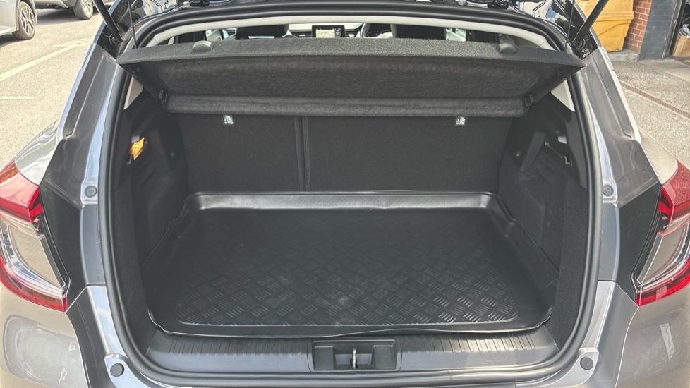 Renault Captur Techno Black #4