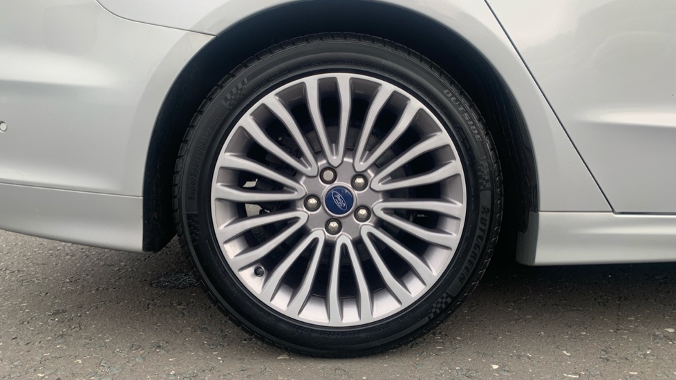 Ford Mondeo Mondeo 2.0 Titanium Edition 186 Bhp 1 Owner Fro Silver #7