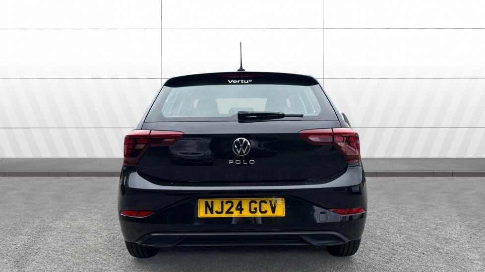 Volkswagen Polo Life Black #6