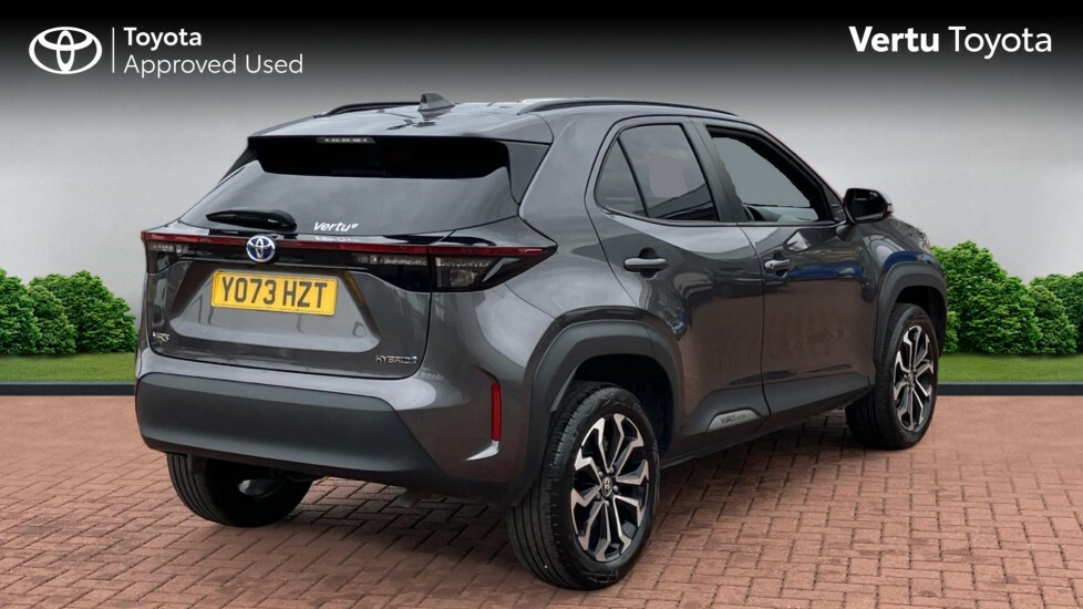 Toyota Yaris Cross Design YO73HZT Grey #2