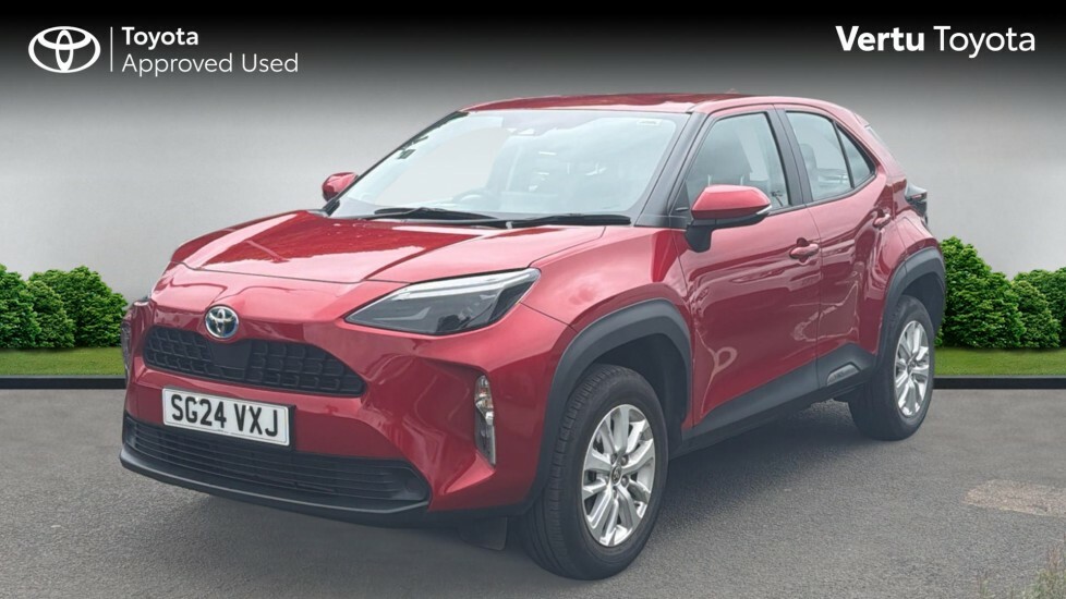 Toyota Yaris Cross Icon #3