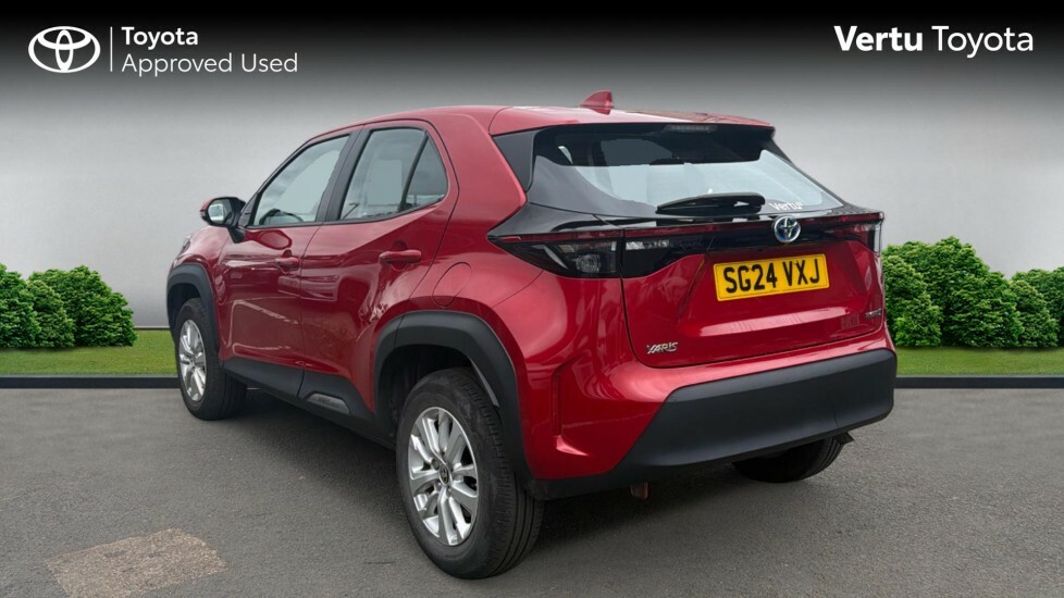 Toyota Yaris Cross Icon #4
