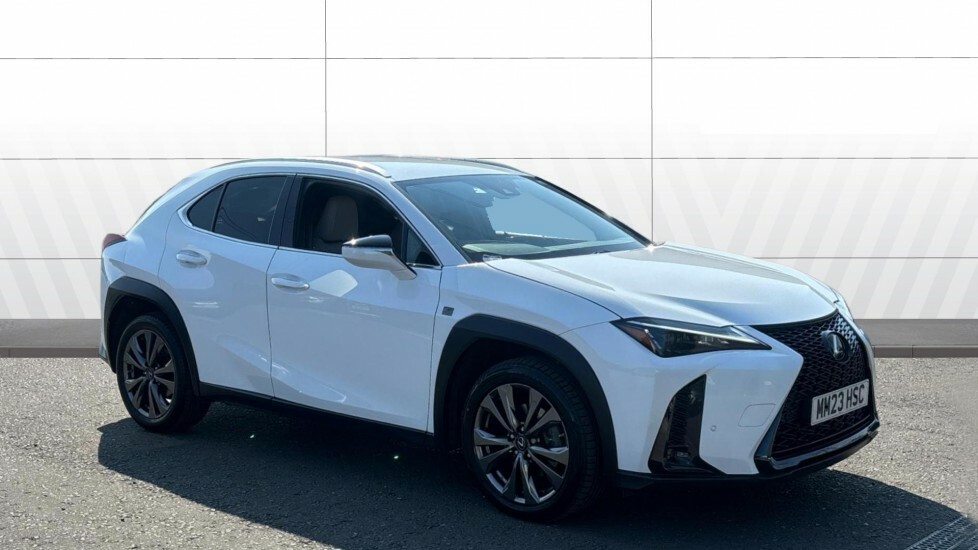 Lexus UX F-sport Design White