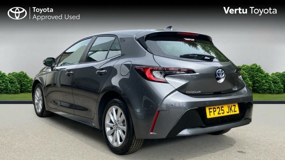 Toyota Corolla Icon Grey #4