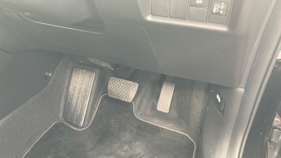 Honda Jazz Honda Jazz 1.5 H I-mmd Crosstar Advance Hatchback #30