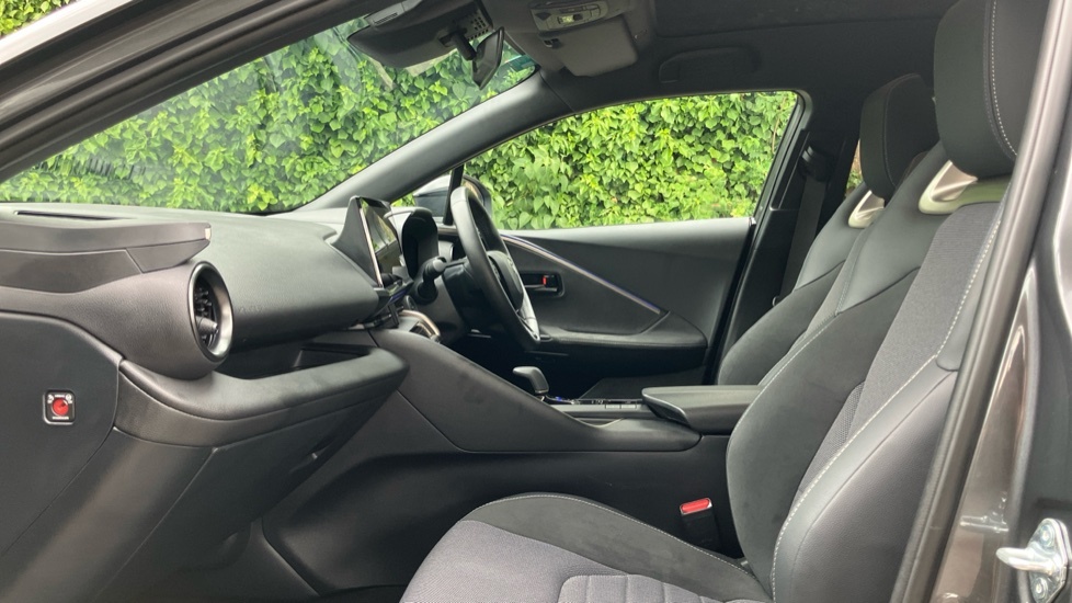 Toyota C-Hr Excel FH25OEW Grey #5