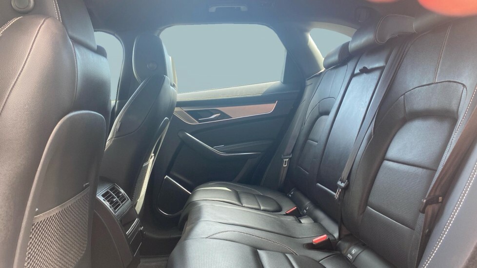 Jaguar F-Pace R-dynamic Se HG22FFM Grey #4