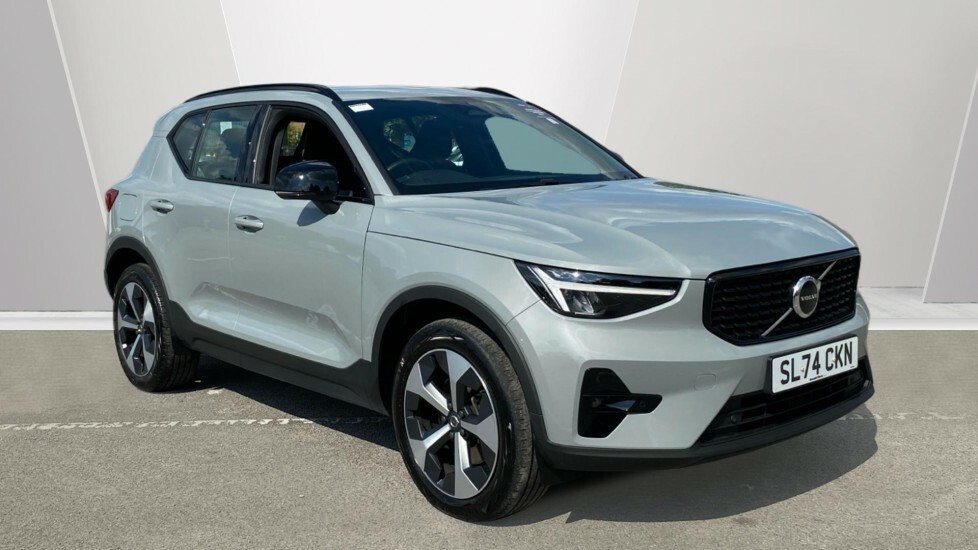 Volvo XC40 Plus Grey
