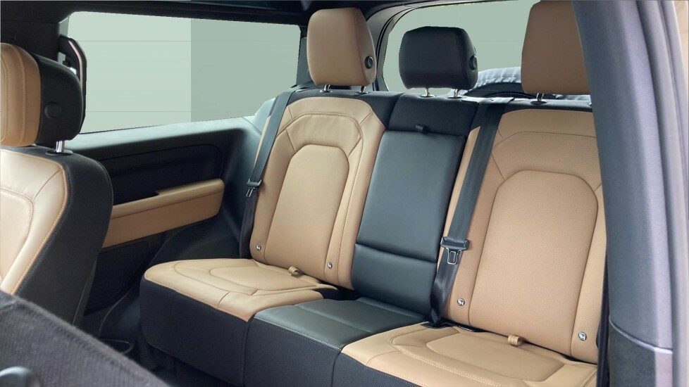 Land Rover Defender 90 X #4