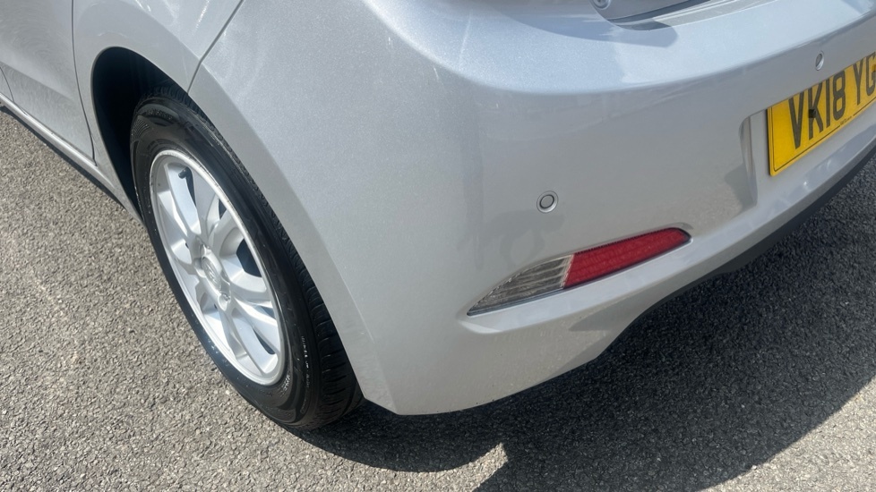 Hyundai I20 1.2 Se - Rear Parking Sensors, Bluetooth, Air Grey #32