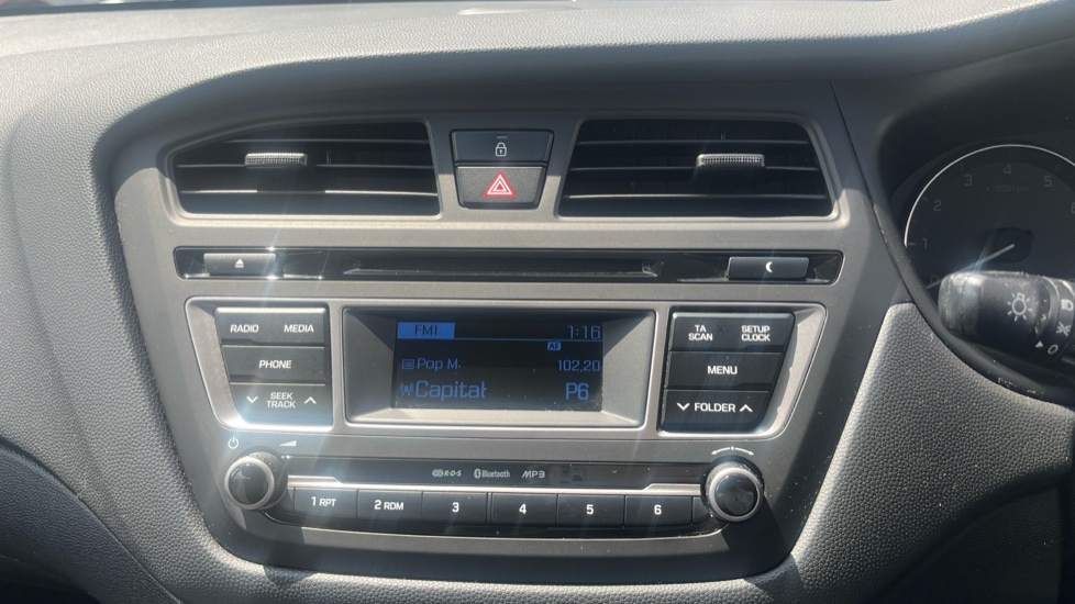 Hyundai I20 1.2 Se - Rear Parking Sensors, Bluetooth, Air Grey #12