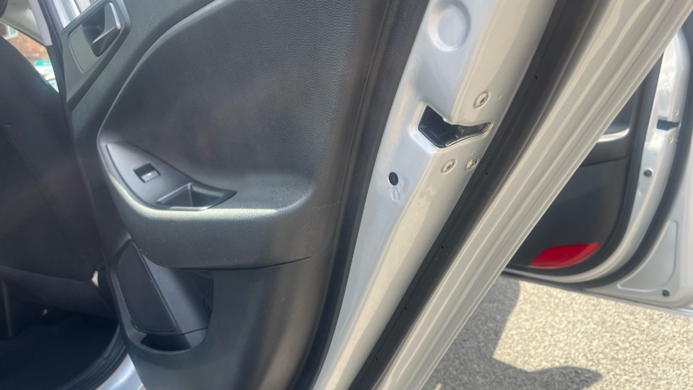 Hyundai I20 1.2 Se - Rear Parking Sensors, Bluetooth, Air Grey #34