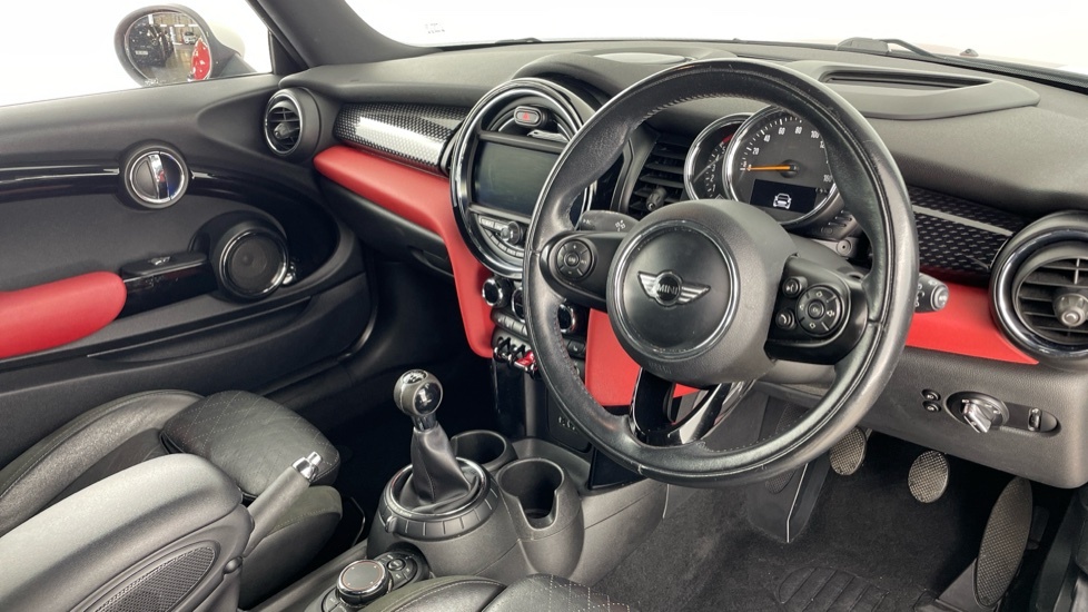 Mini Hatch Cooper S White #6