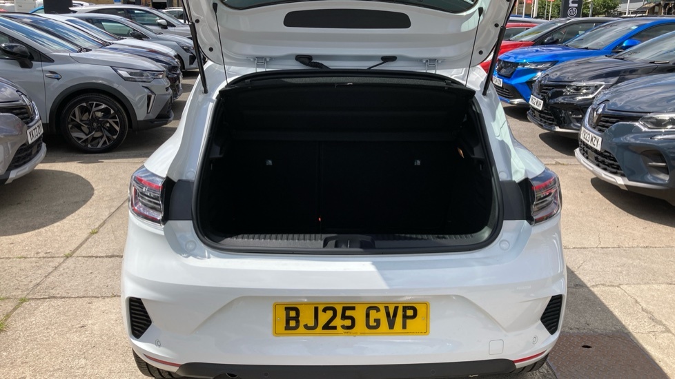 Renault Clio Evolution BJ25GVP White #4