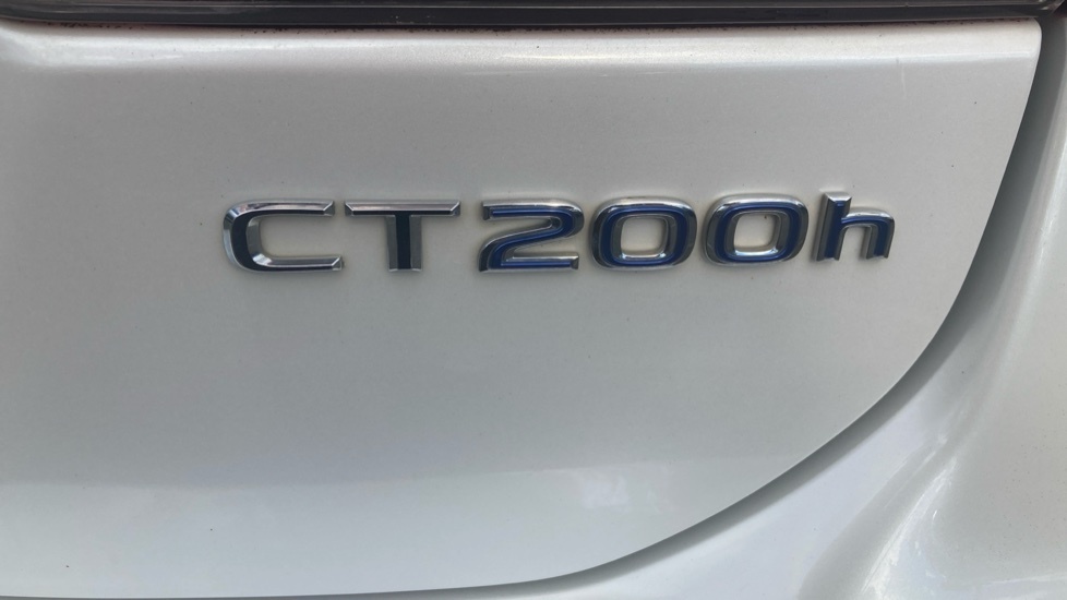 Lexus CT 1.8I 136 Ps Luxury Hatchback Hybrid Grey #23