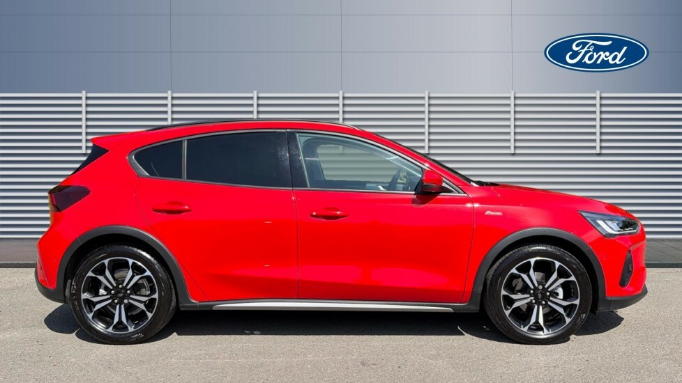 Ford Focus Active X MH24VGC Red #5