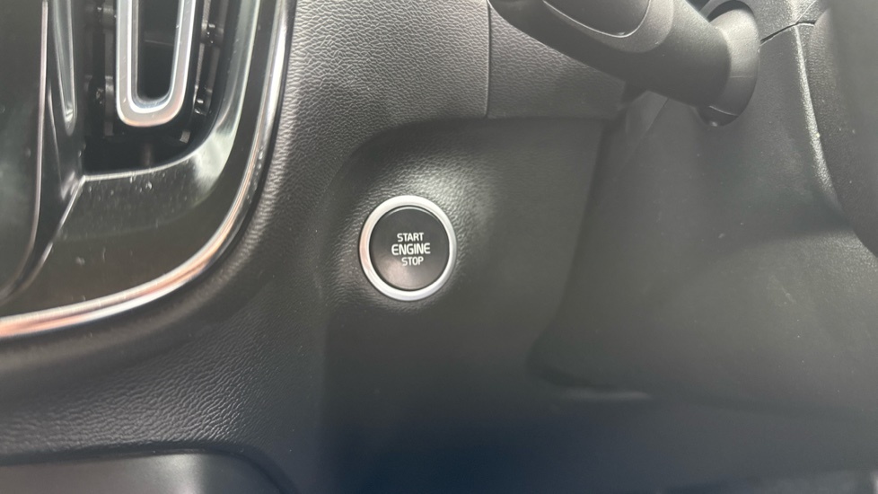 Volvo XC40 1.5H T5 Twin Engine Recharge 10.7Kwh R-design Pro Grey #29