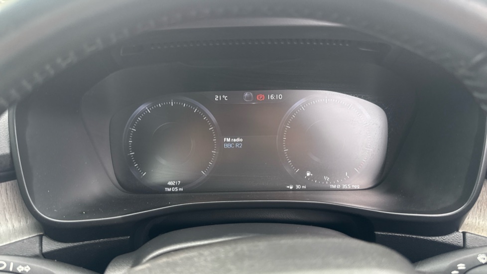 Volvo XC40 1.5H T5 Twin Engine Recharge 10.7Kwh R-design Pro Grey #18
