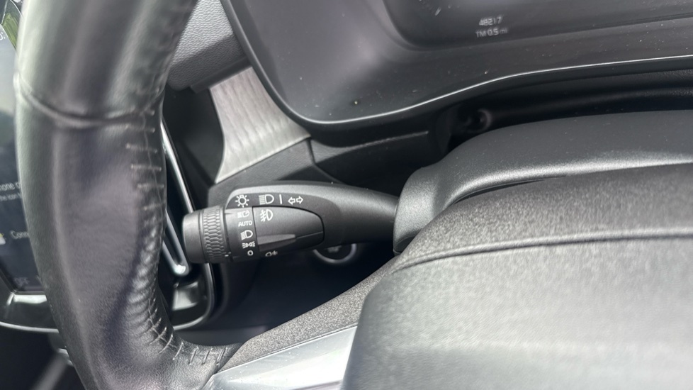 Volvo XC40 1.5H T5 Twin Engine Recharge 10.7Kwh R-design Pro Grey #24