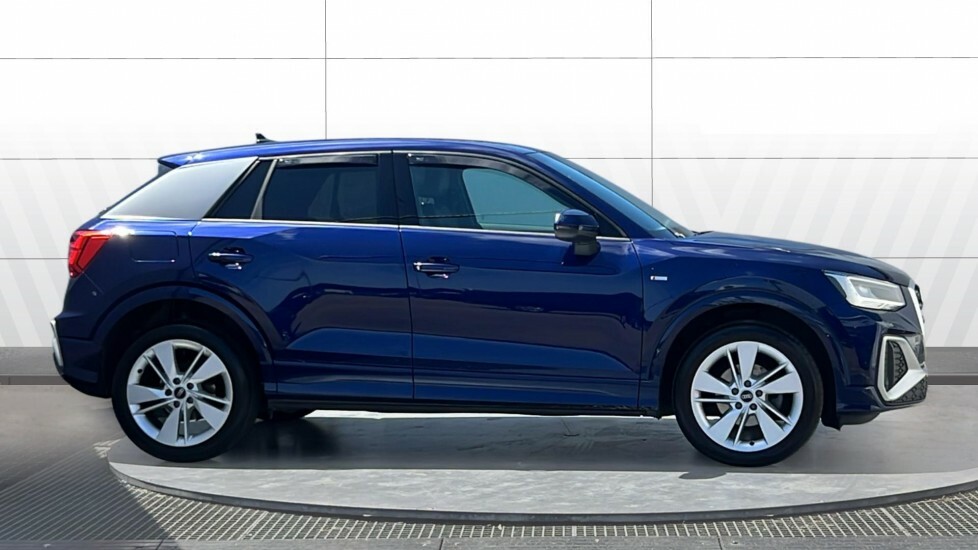 Audi Q2 S Line SN73CBW Blue #5