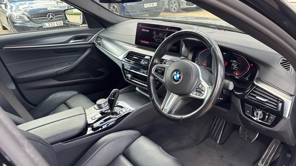 BMW 5 Series 530D Xdrive M Sport Mhev Black #6