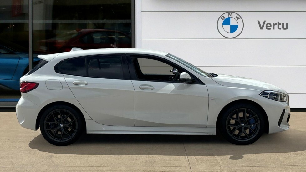 BMW 1 Series M Sport NV24ELO White #3