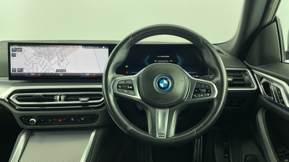 BMW i4 M Sport Black #5