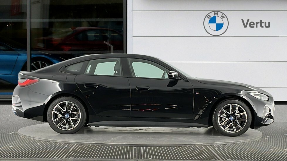 BMW i4 M Sport Black #3