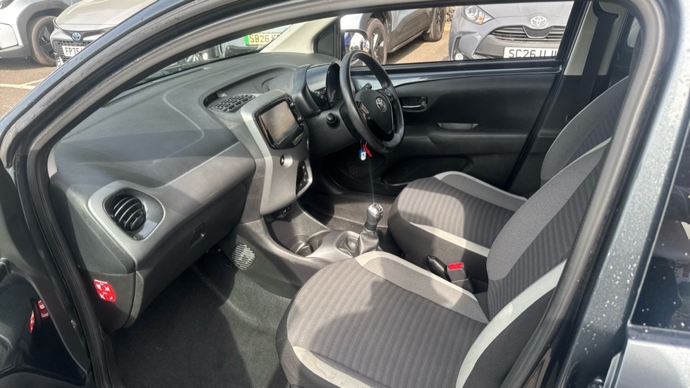 Toyota Aygo X X-plore SG68SXM Grey #5