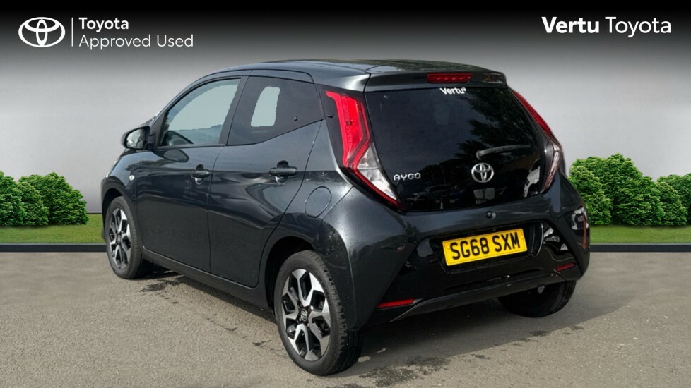Toyota Aygo X X-plore SG68SXM Grey #4