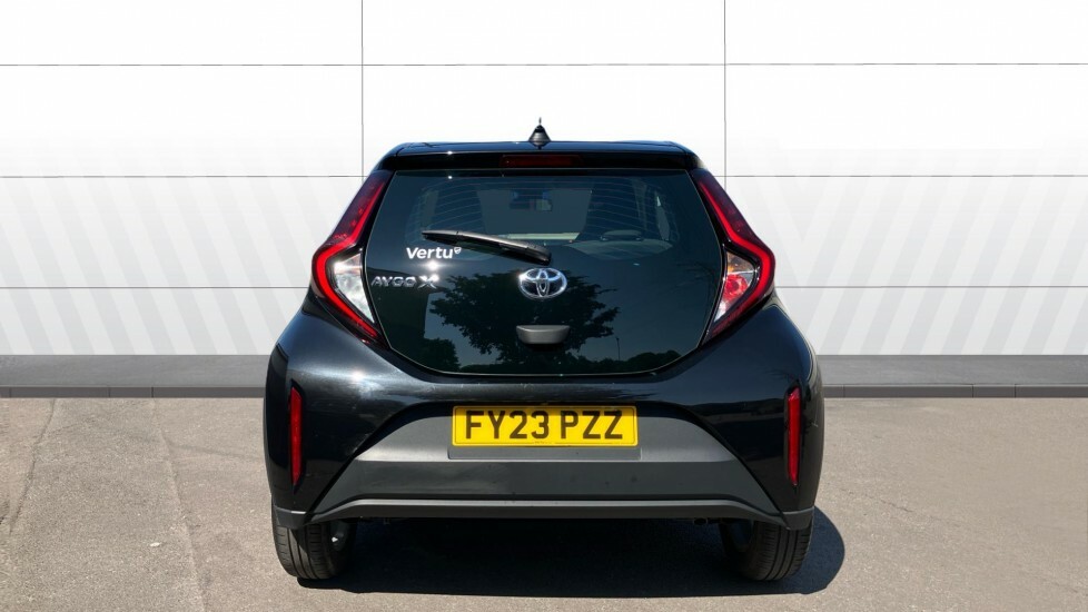 Toyota Aygo X Pure Black #6