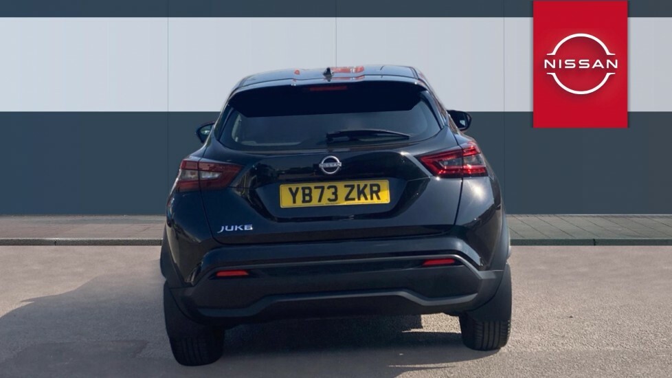 Nissan Juke Acenta Black #6