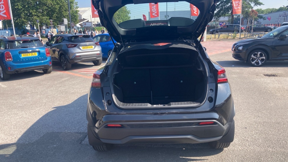 Nissan Juke Acenta Black #4