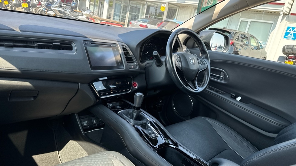 Honda Hr-V Ex OU70UUB Black #2