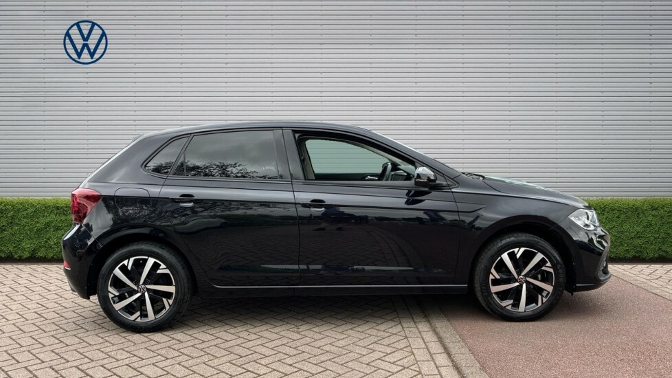 Volkswagen Polo Match Black #4