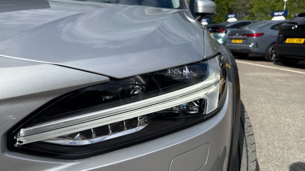 Volvo V90 Cross Country 2L Null Grey #28