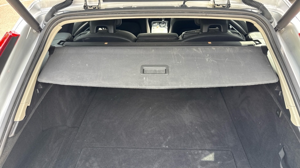 Volvo V90 Cross Country 2L Null Grey #36