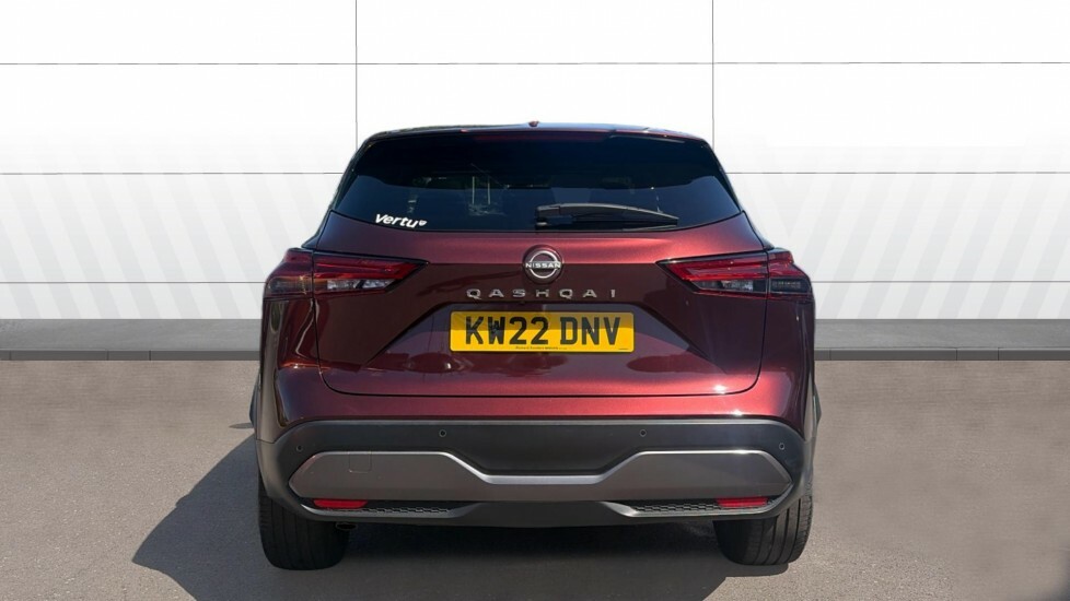 Nissan Qashqai Tekna KW22DNV Red #6